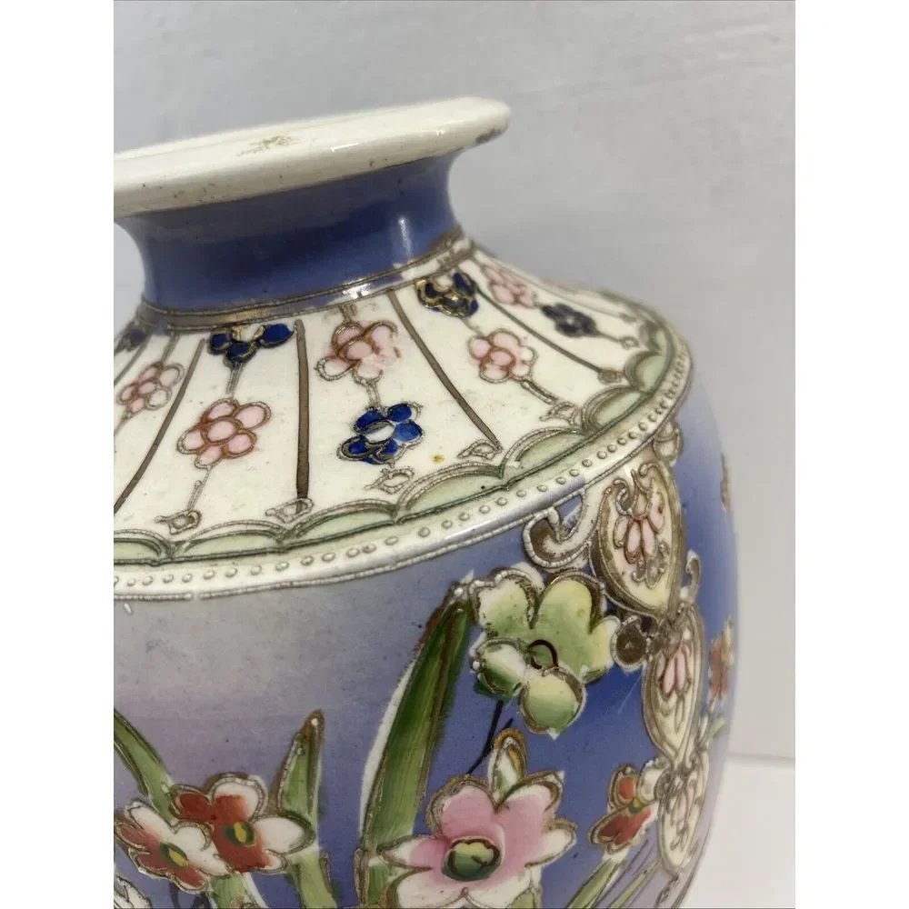 Vintage Hand Painted Urn Vase made in japan‎ 13